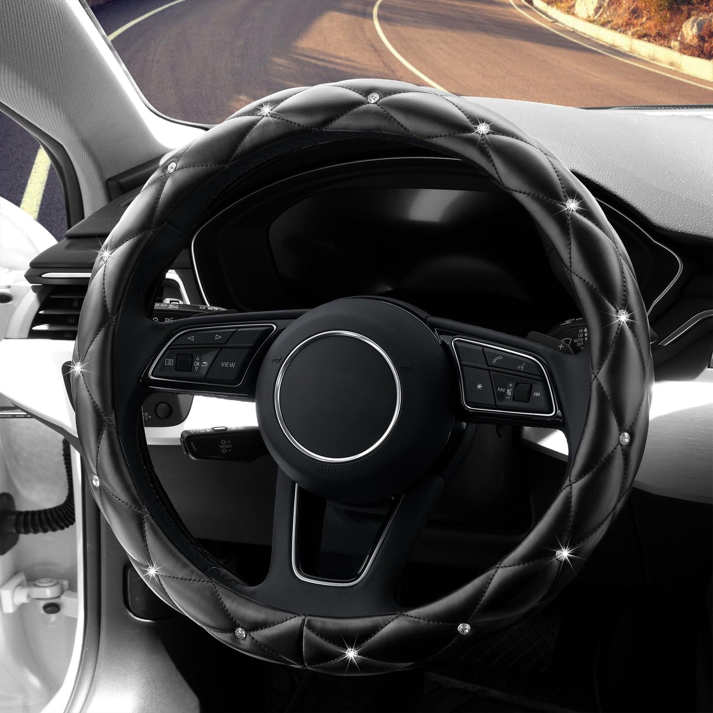 Car Steering Wheel Cover Rhinestone Steering Wheel Cover Four-Season Universal Diamond Soft Leather Non-Slip Steering Wheel Cover with Shiny