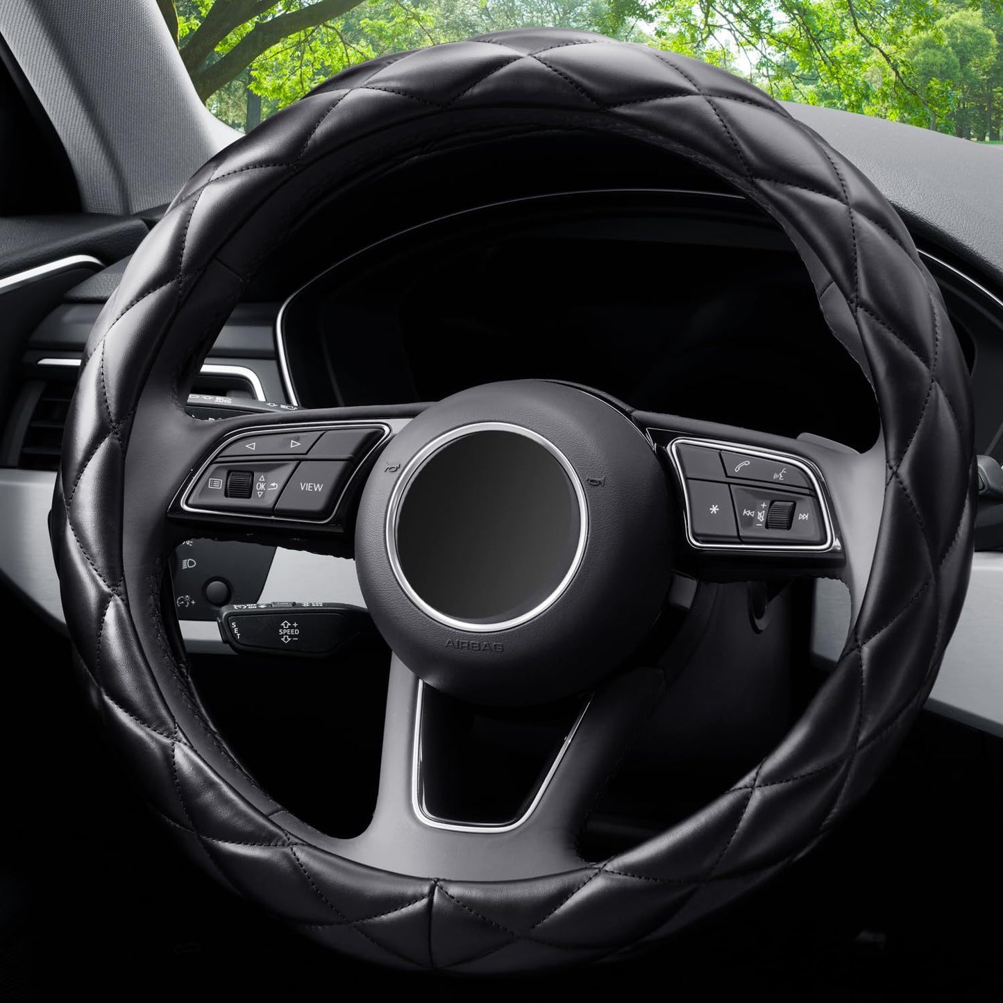 Car Steering Wheel Cover Rhinestone Steering Wheel Cover Four-Season Universal Diamond Soft Leather Non-Slip Steering Wheel Cover with Shiny